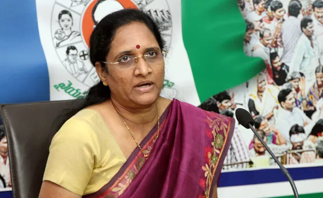 YSRCP Leader Vasireddy Padma Slams On Chandrababu Naidu - Sakshi