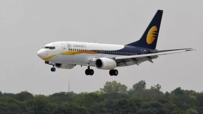 SBI Caps extends bidding deadline for Jet Airways Stake Sale - Sakshi