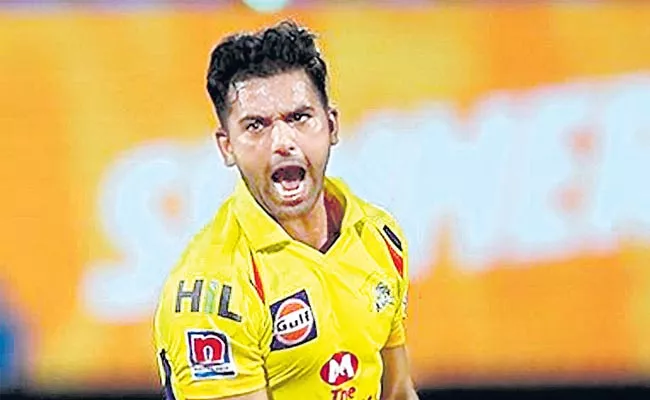 Chennai Super Kings beat Kolkata Knight Riders by 7 wickets - Sakshi