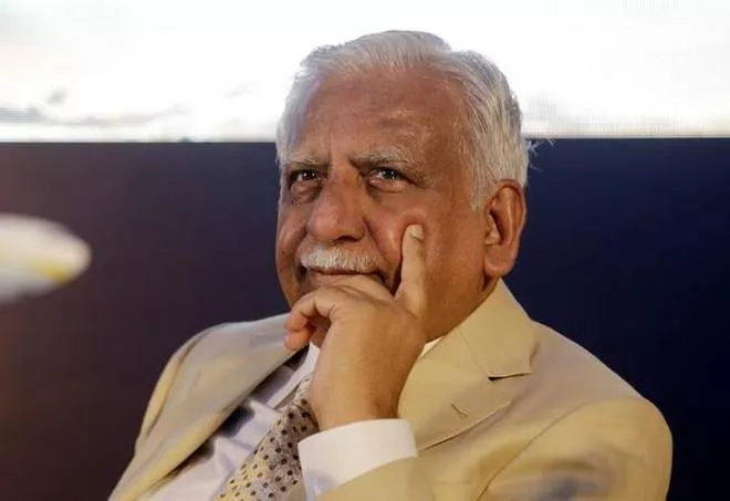 Naresh Goyal Likely To Submit Bid For Stake In Jet Airways Report - Sakshi