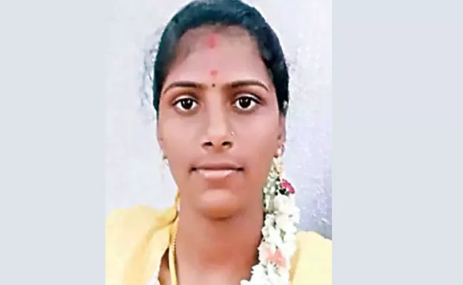 Pregnant Women Suspicious death in Tamil Nadu - Sakshi