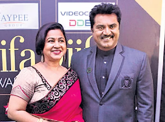 Radhika and Sarathkumar to pair up in a Mani Ratnam production - Sakshi