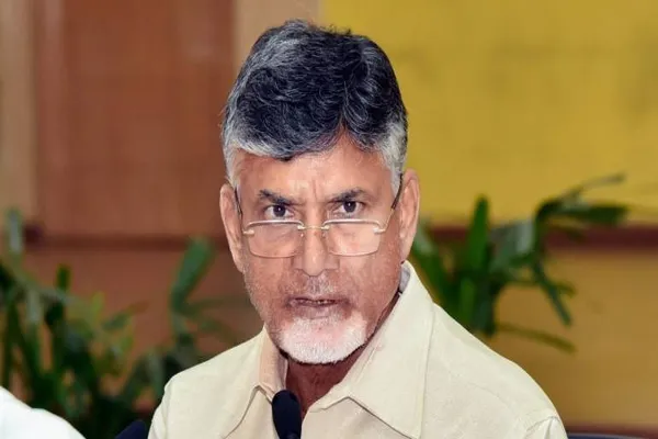 IAS officers angry on Chandrababu - Sakshi