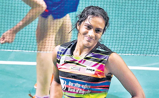 PV Sindhu fails to go past Nozomi Okuhara in semifinal    - Sakshi