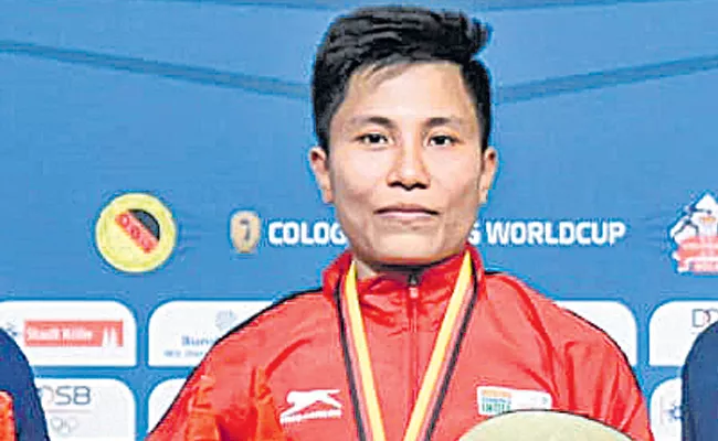 Meena Kumari clinches gold as Indian pugilists finish with five medals - Sakshi