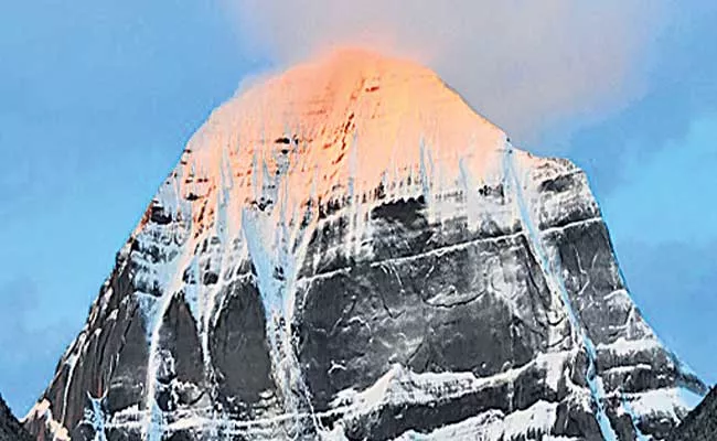 There are Three Deities on These Three Peaks - Sakshi