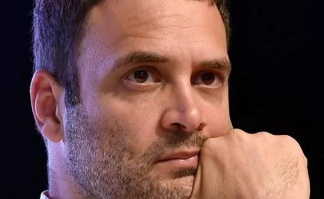 Supreme Court Asked To Rahul Gandhi To Explain His Remarks On Rafale Order - Sakshi