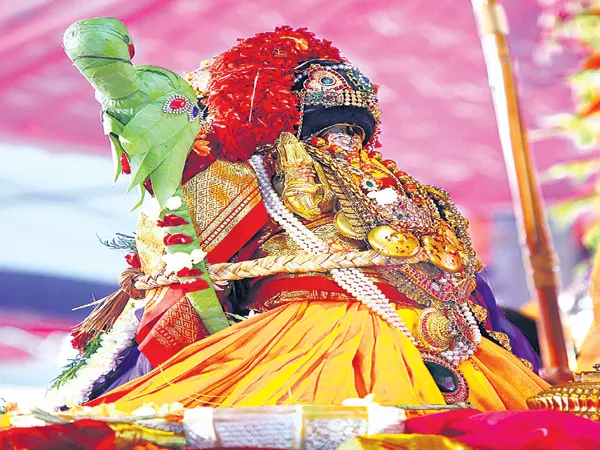 Sri Seetharama Kalyanam Done As Grand Level At Bhadradri - Sakshi