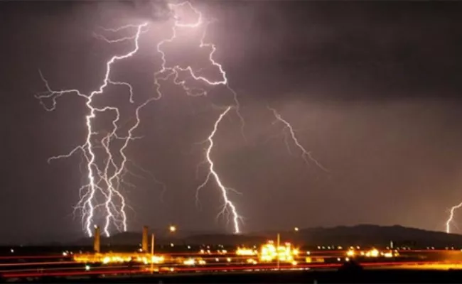 Thunderstorms, Rains To Hit Rayalaseema: IMD - Sakshi