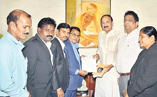 South Indian Politician JAC Demands Hyderabad Second Capital - Sakshi