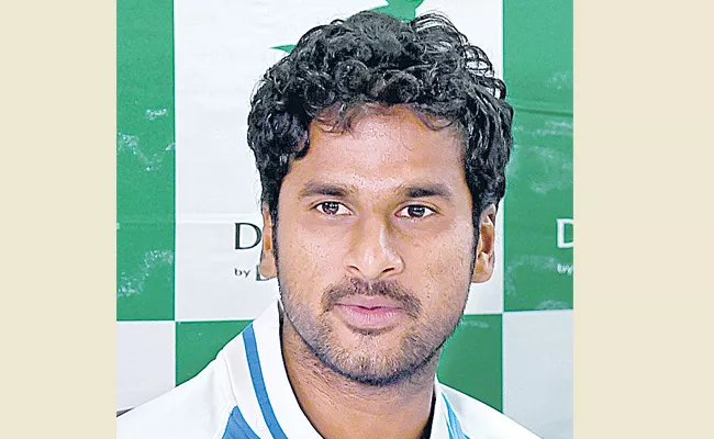 Prajnesh Gunneswaran and Saketh Myneni qualifies for Doubles quarter-finals - Sakshi