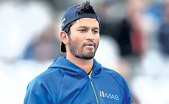 Karunaratne to lead Sri Lanka in World Cup - Sakshi