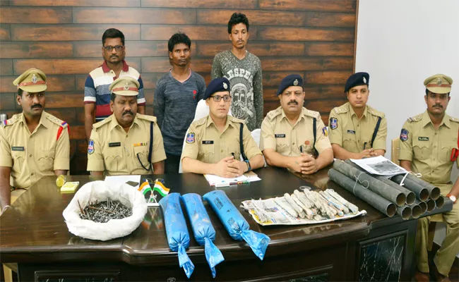 Three Maoists Arrested In Dummugudem - Sakshi