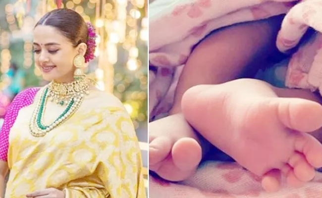 Surveen Chawla Shares Adorable Pic Of Her Daughter - Sakshi