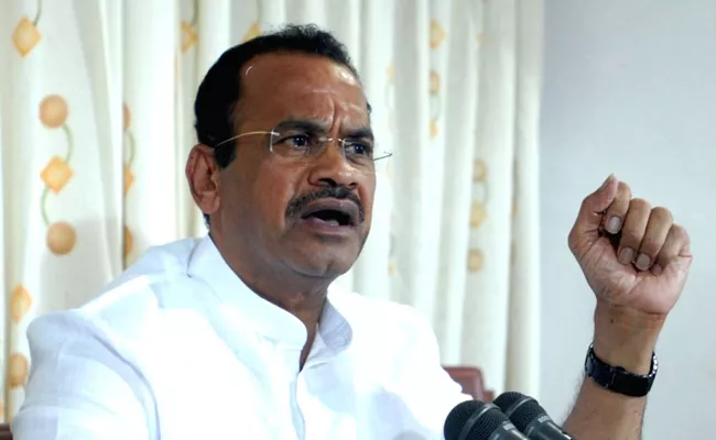 Komatireddy Venkat Reddy Fires On Telangana Inter Board - Sakshi