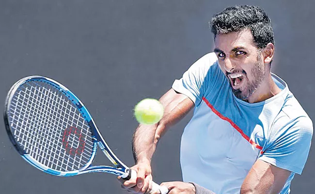 Prajnesh Gunneswaran loses in Kunming Open Final - Sakshi