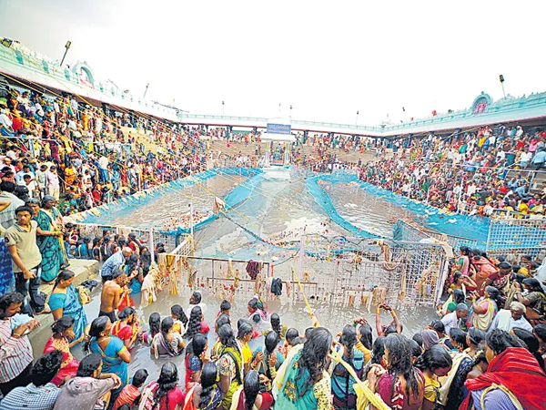 Godavari water for Rajanna Pushkarini - Sakshi