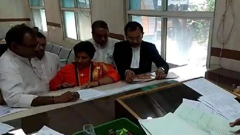 Pragya Singh Thakur Files  Nomination From Bhopal - Sakshi