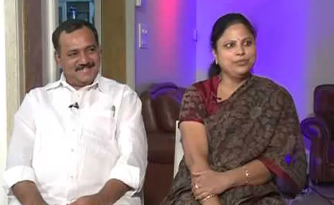 MLA Gandra Venkatramana Reddy Couple gets Emotional - Sakshi