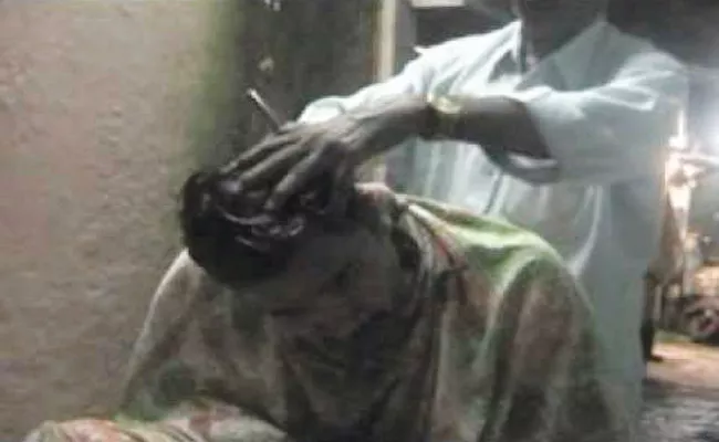 Men Kidnaped And Trimmed Hair in Hyderabad - Sakshi