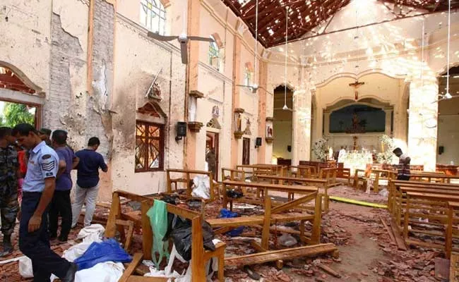 Sri Lanka Blasting Reveals Terror Attacks - Sakshi