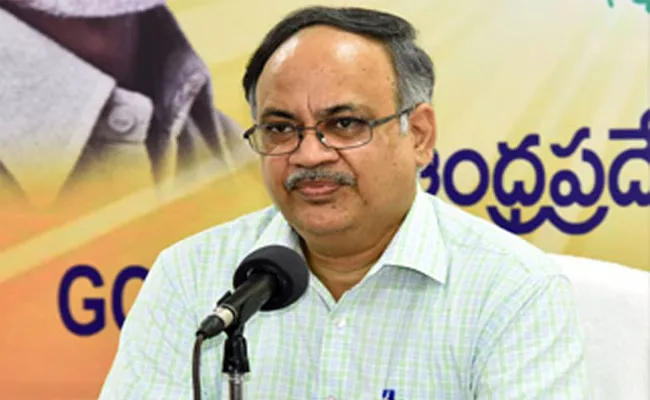 TDP Leader Kutumba Rao Comments On MP Vijaya Sai Reddy - Sakshi