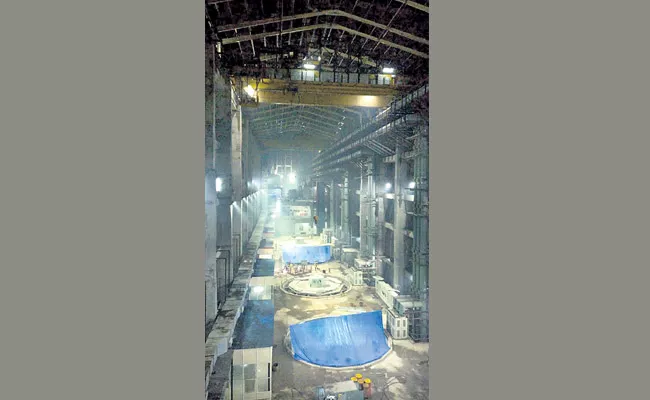 Kaleshwaram Engineers shift Focus to P8 Pump House - Sakshi