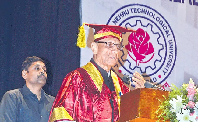 Technology should have societal relevance Says Governor - Sakshi