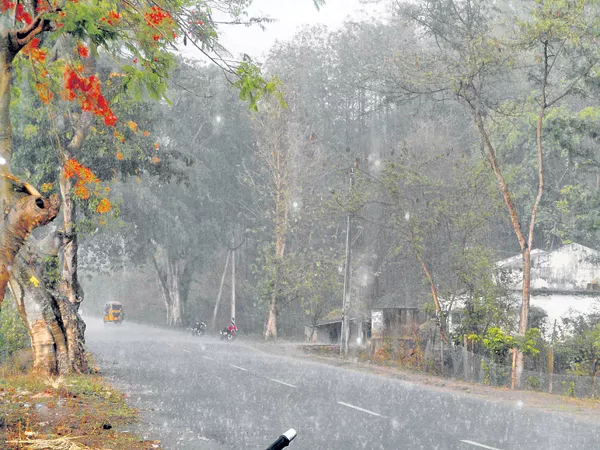 Phani Cyclone Warning To The AP - Sakshi