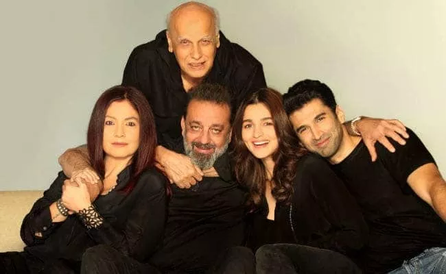 Pooja Bhatt Shares Update About Sadak 2 - Sakshi