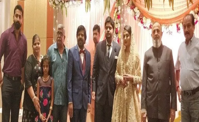 Actor Simbu Brother Kuralarasan Married His Girl Friend - Sakshi