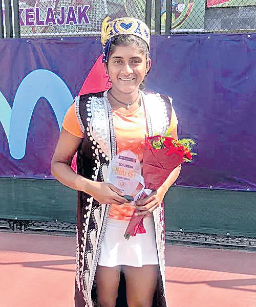 Pranjala finishes runner up ITF womens tennis - Sakshi