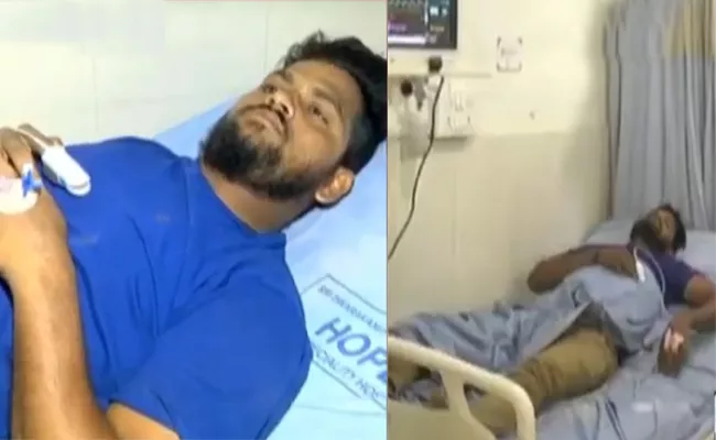 Govt Officer Alleges Police Attacked Him After Refused To Give Money In Nizamabad Dist - Sakshi