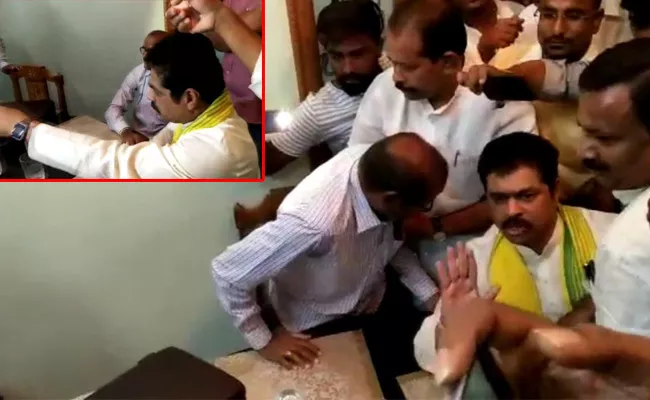 TDP MP CM Ramesh Rude Behavior With IT Officials - Sakshi