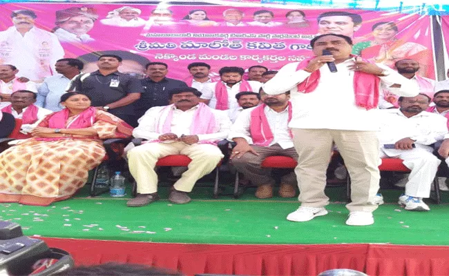  Errabelli Dayakar Rao Election Campaign In Mahabubabad - Sakshi