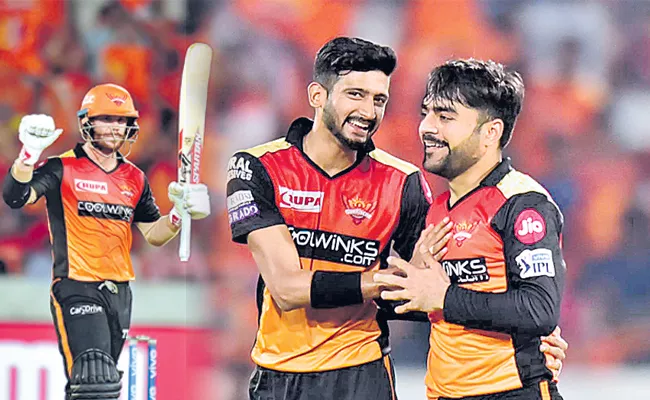 Hyderabad sunrisers beat Kings Eleven Punjab - Sakshi