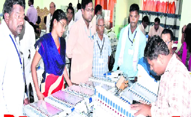 Prestigious Polling In Nizamabad - Sakshi