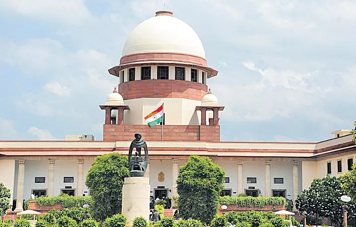 SC reserves verdict over info on collegium under RTI Act - Sakshi