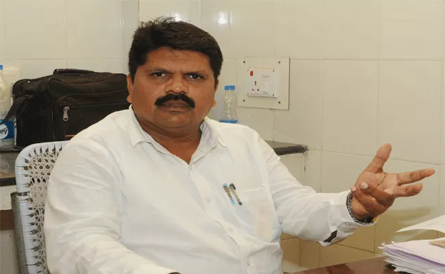 Vinukonda Rajarao, District President Of State Government Employees Union Interview - Sakshi