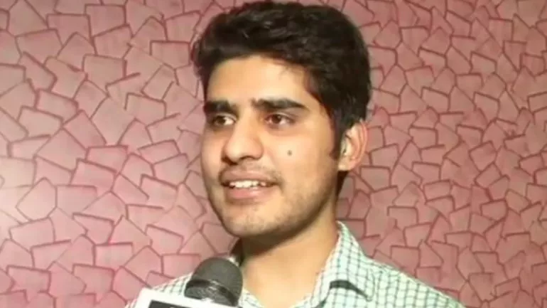 UPSC Exam Topper Kanishka Kataria thanks Girlfriend For His Success - Sakshi