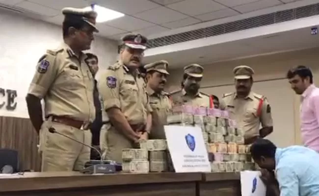 Task Force Police Seized Huge Money In Hyderabad - Sakshi