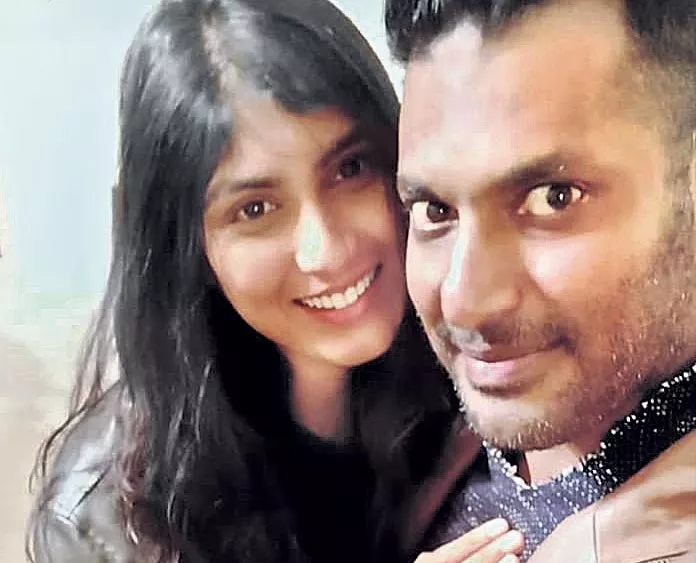 Vishal and fiancee Anisha Alla Reddy have a blast in Turkey - Sakshi