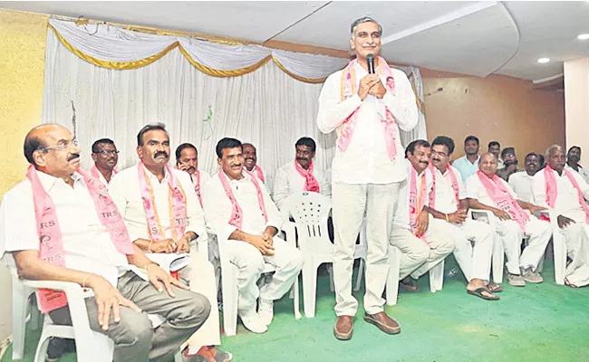 Prabhakar Reddy should have the Highest Majority Says Harish Rao - Sakshi