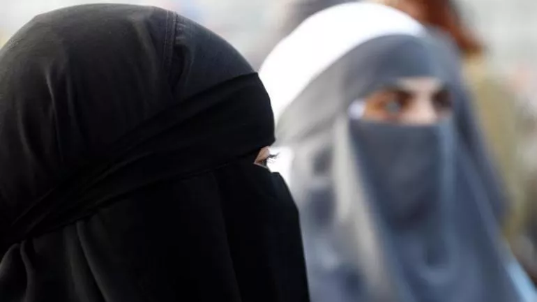 Union Minister Oppose Burqa Ban Demand By Shiv Sena - Sakshi