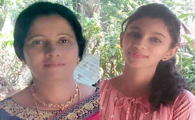 Mother And Daughter Murdered in Karnataka - Sakshi