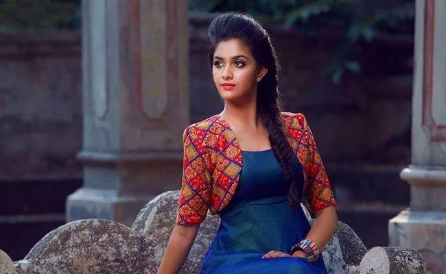 Keerthy Suresh In Karthik Subbaraj Film - Sakshi