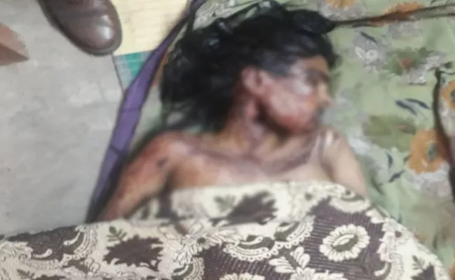 Women Brutal Murder In Nalgonda - Sakshi