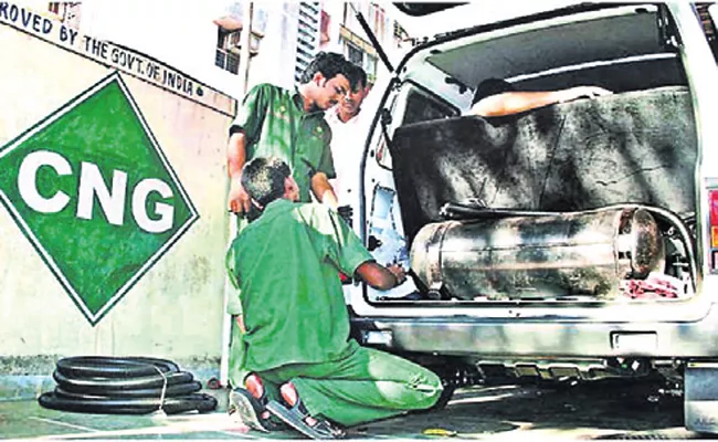 CNG Gas Price Hikes in Hyderabad - Sakshi