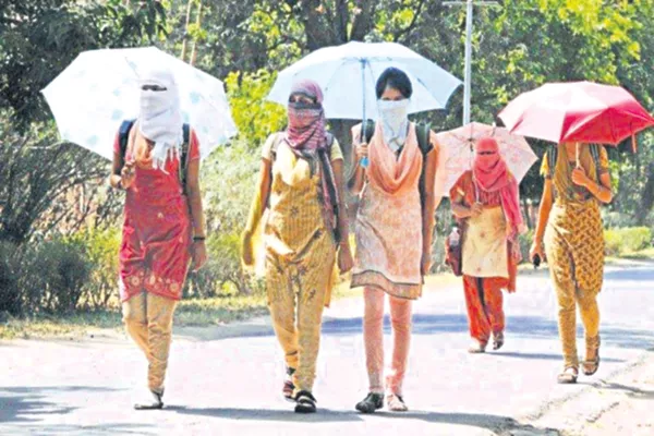 Temperatures up to 47 degrees Celsius in the state - Sakshi