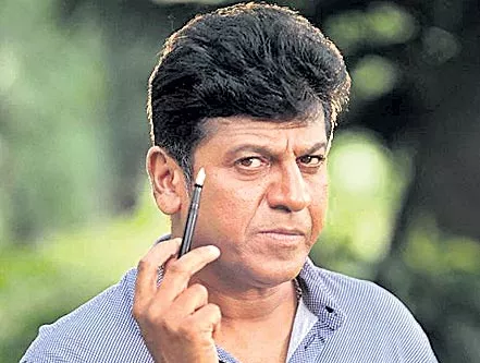 Shivrajkumar to star in Kannada remake of Ajith's Viswasam - Sakshi